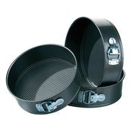 Pack of 3 Non-Stick Springform Round Cake Tins for Baking 18cm, 22cm &amp; 26cm by Silicone Bakeware