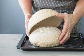 Professional Banneton Proofing Basket 8.5 Inch. A Natural Rattan Brotform - Perfect for Rising Dough for Artisan... N3