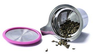 ALTARMOSS Stainless Steel Brew-in-Mug Extra-Fine Tea Infuser with Lid (2, Yellow, Pink)