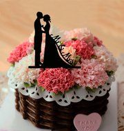 Ecape Wedding Cake Toppers Acrylic Bride and Groom Bridal Cake Toppers with Art Words Mr and Mrs for Cake Decoration N8