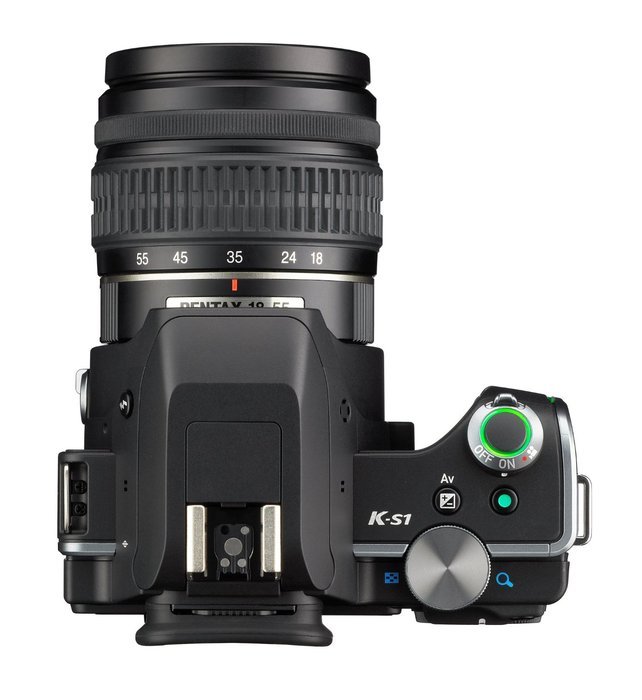 Pentax K-S1 SLR Lens Kit with DA L 18-55 mm Lens (Black) N11