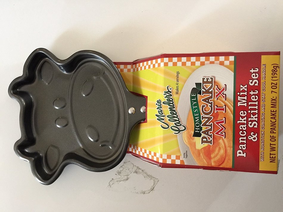 Marie Callender's Homestyle Pancake Mix & Skillet Set, 2 pc
