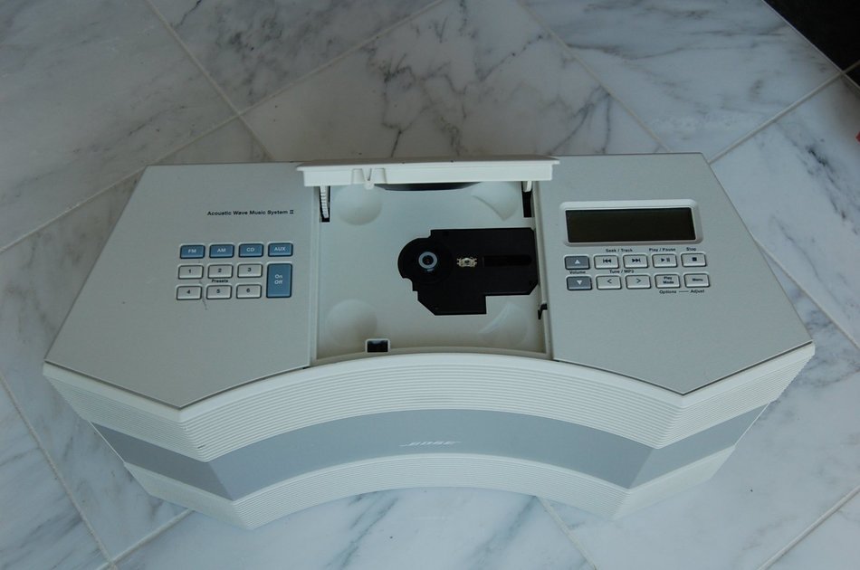 Bose Acoustic Wave Music System II - Platinum White N5