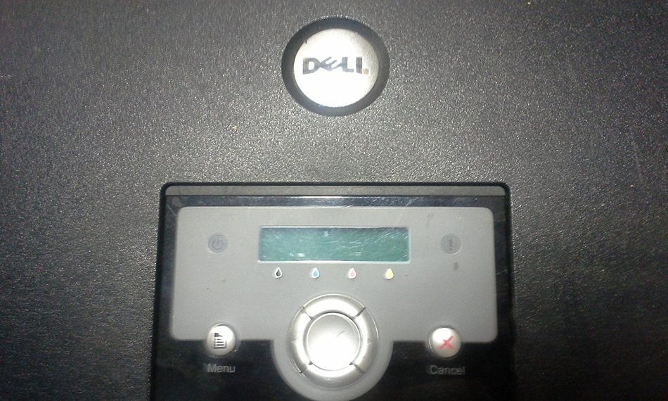 Dell Color Laser Printer 5110cn (up to 40 ppm in black and 35 ppm in color,Expandable Memory up to 1152MB)