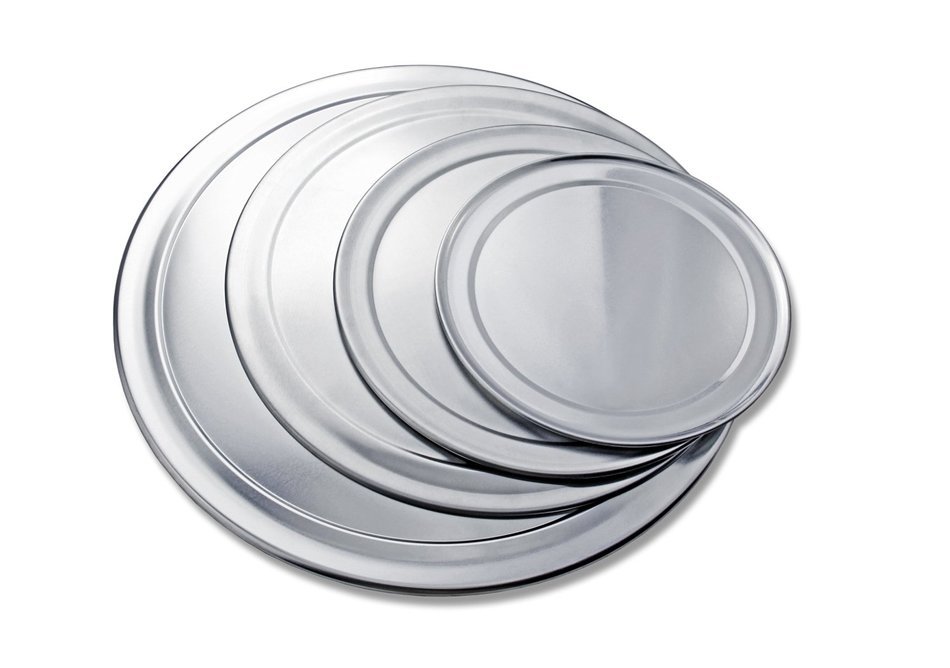 New Star 50769 Aluminum Wide Rim Pizza Tray Pizza Pan, 16-Inch