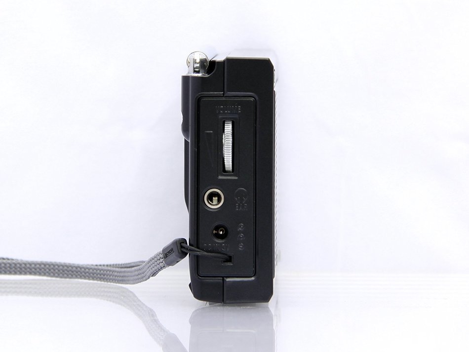 TECSUN R-911 AM/ FM / SW Multi-Band Radio Receiver Black