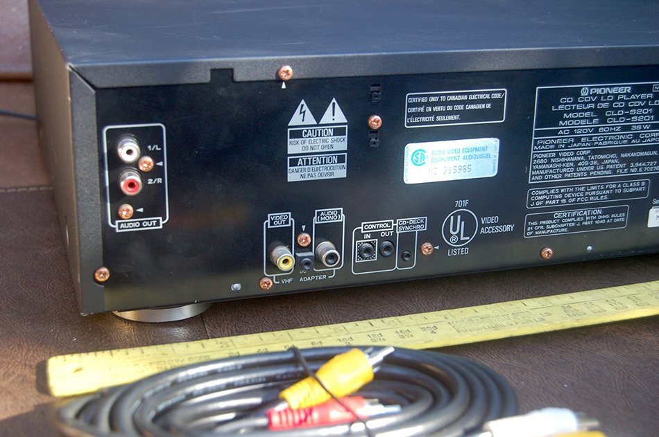 Pioneer LaserDisc & CD Player Model CLD&ndash;S201 N3