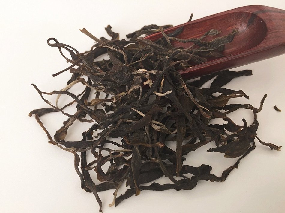 Yiwu Raw Arbor Puerh Tea Loose leaves 4 oz Bag