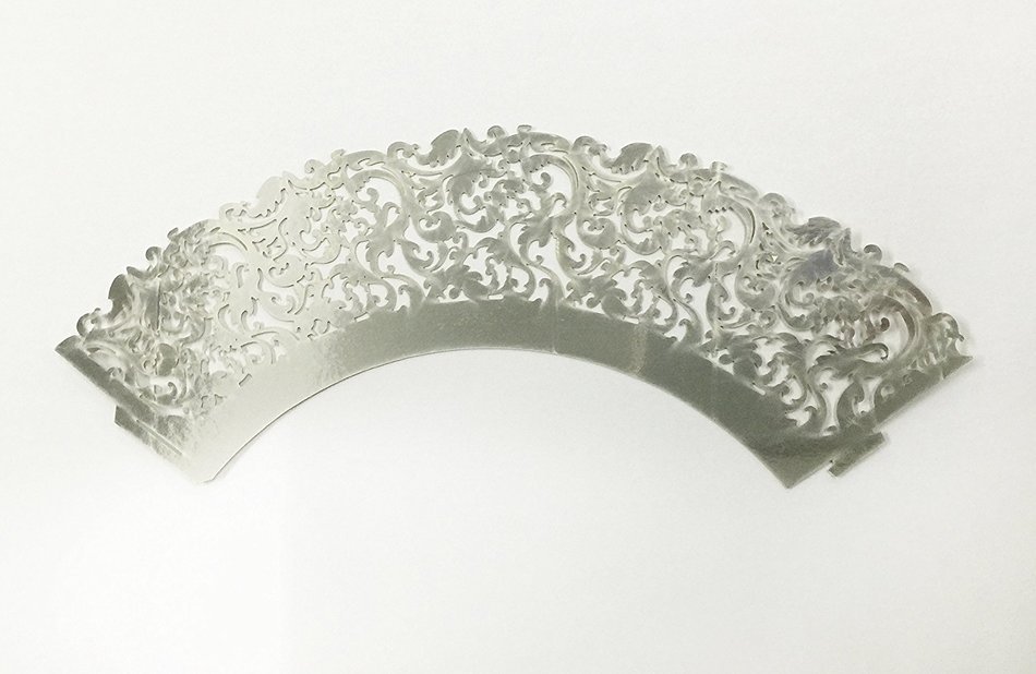 HUAL Cupcake Wrappers 50 Filigree Artistic Bake Cake Paper Cups Lace Laser Cut Liner Baking Cup Muffin Case Trays... N3