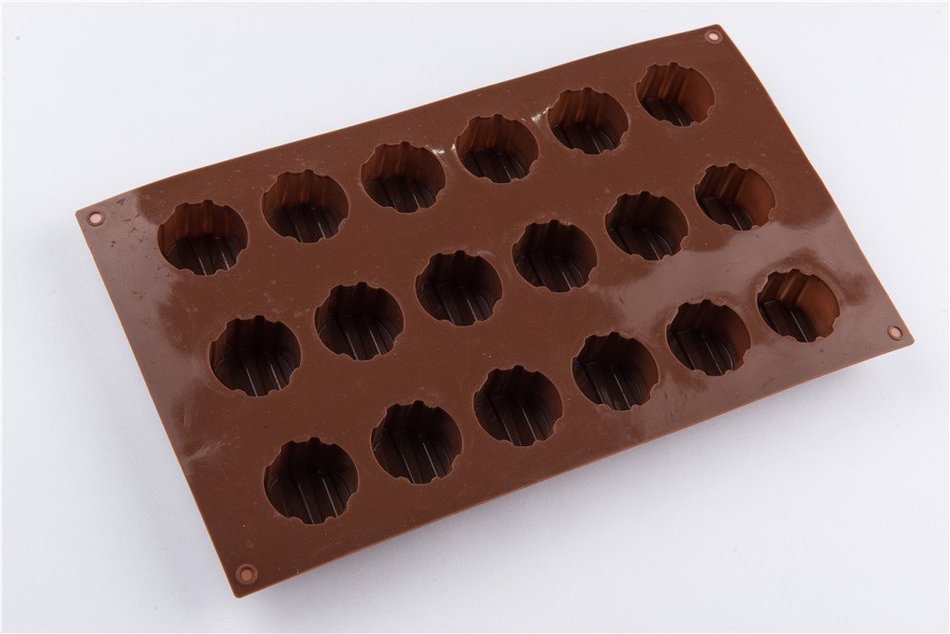18 Cavity Little Round Silicone Handmade DIY Cake Chocolate Jello Pudding Ice Mold 3D Soap Candle Wedding Mold