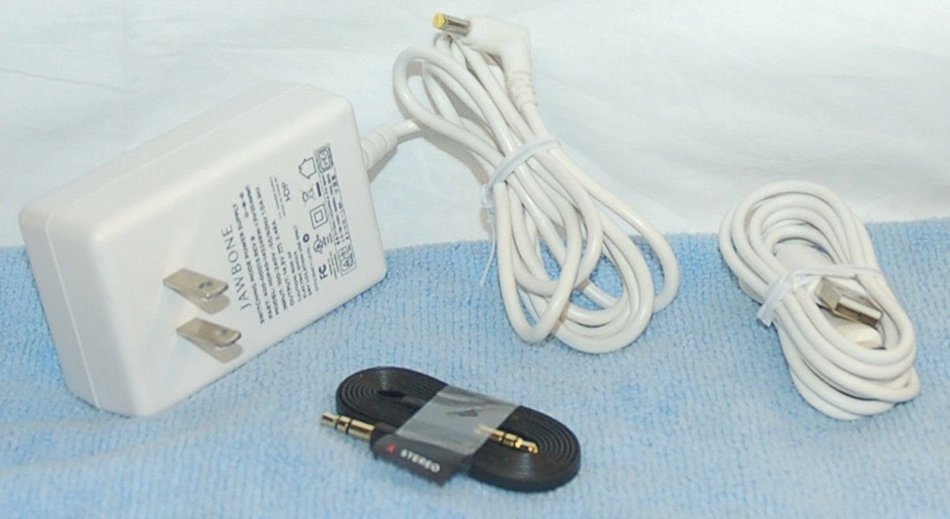 Original Big Jambox WHITE Jawbone 14.75V Home Charger Adapter Power Supply N2