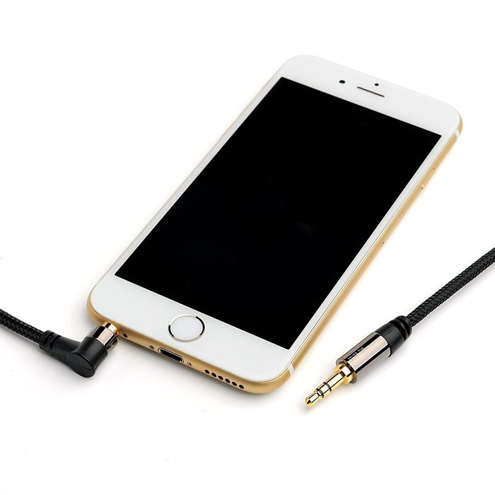 KabelDirekt 20 feet 3.5mm to 3.5mm Stereo / Audio Cable, nylon-braided, with a 90 degree connector &ndash; PRO Series N4