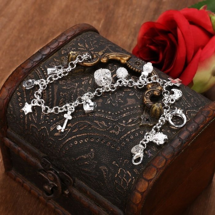 Fashion Elegant Shinny Womens Charm Pendant Bracelet Jewelry Gift KECP