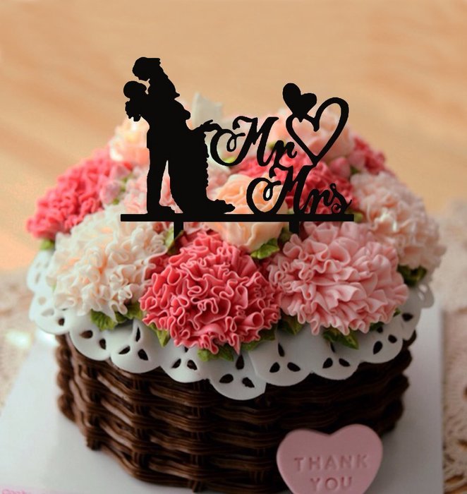 Ecape Wedding Cake Toppers Acrylic Bride and Groom Bridal Cake Toppers with Art Words Mr and Mrs for Cake Decoration N3