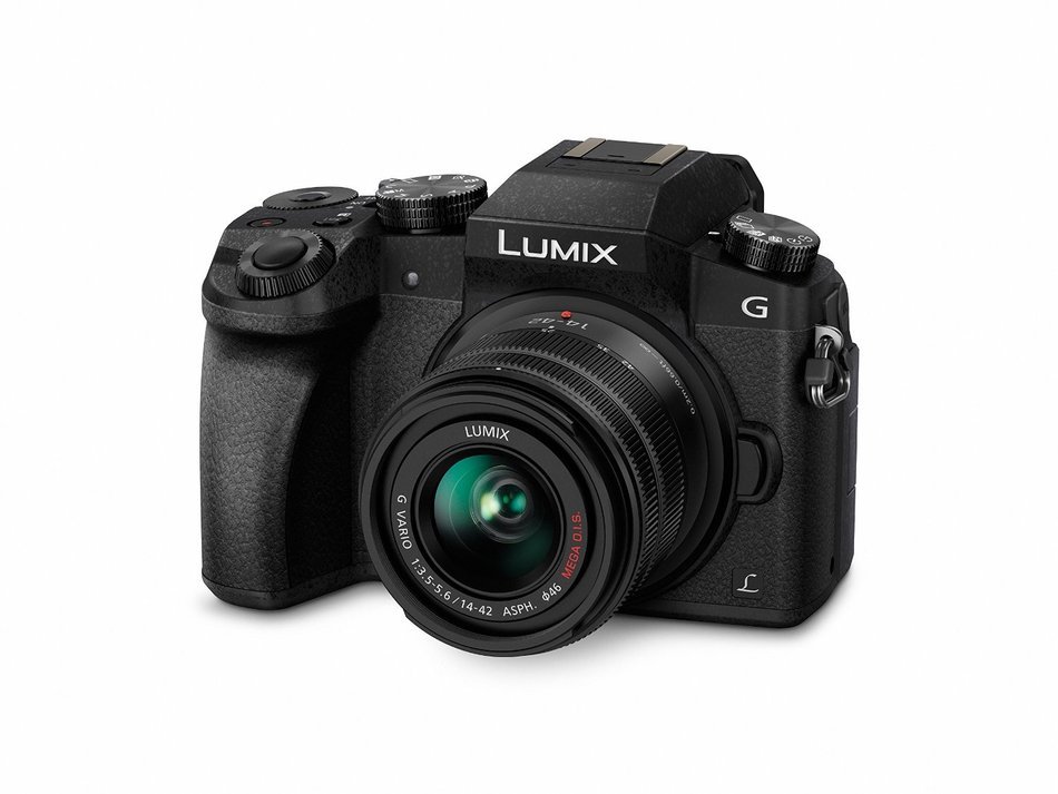 Panasonic LUMIX DMC-G7KS DSLM Mirrorless 4K Camera, 14-42 mm Lens Kit (Silver) N7