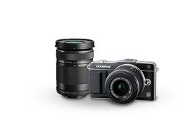 Olympus E-PM2 Mirrorless Digital Camera with 14-42mm Lens (Silver) (Old Model)