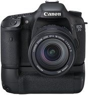 Canon EOS 7D 18 MP CMOS Digital SLR Camera with 28-135mm f/3.5-5.6 IS USM Lens (discontinued by manufacturer) N11