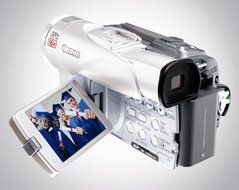Canon Elura 65 MiniDV Camcorder w/16x Optical Zoom (Discontinued by Manufacturer) N3