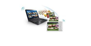 Samsung NX Mini 20.5MP CMOS Smart WiFi &amp; NFC Mirrorless Digital Camera with 9-27mm Lens and 3" Flip Up LCD Touch... N60