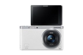 Samsung NX Mini 20.5MP CMOS Smart WiFi &amp; NFC Mirrorless Digital Camera with 9-27mm Lens and 3" Flip Up LCD Touch... N69