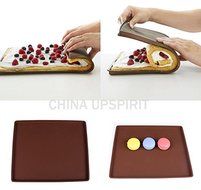 Carlie Grilled Rectangular Shape Silicone Cake Mat Cake roll Pizza Baking Pan Multifunctional Baking Tools (Small) N2