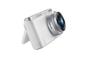 Samsung NX Mini 20.5MP CMOS Smart WiFi &amp; NFC Mirrorless Digital Camera with 9-27mm Lens and 3" Flip Up LCD Touch... N95
