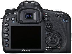 Canon EOS 7D 18 MP CMOS Digital SLR Camera with 28-135mm f/3.5-5.6 IS USM Lens (discontinued by manufacturer) N18