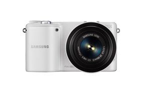 Samsung NX2000 20.3MP CMOS Smart WiFi Mirrorless Digital Camera with 20-50mm and 50-200mm Zoom Lens Bundle (Black) N7