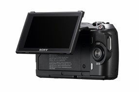 Sony Alpha NEX-C3 16 MP Compact Interchangeable Lens Digital Camera Kit with 18-55mm Zoom Lens (Silver) N16