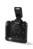 Fujifilm X-T1 16 MP Mirrorless Digital Camera with 3.0-Inch LCD and XF18-135mm F3.5-5.6 R LM OIS WR Kit (Weather... N32