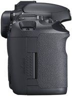 Canon EOS 7D 18 MP CMOS Digital SLR Camera with 28-135mm f/3.5-5.6 IS USM Lens (discontinued by manufacturer) N39