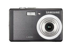 Samsung Digimax L830 8.1MP Digital Camera with 3x Optical Zoom (Red) N4