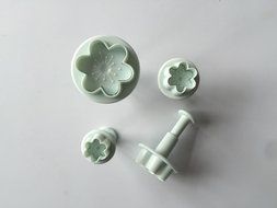 Witkey 4 PCS Peach Blossoms Shape DIY Decoration Baking Molds Cute Cartoon Cookie Cutter Fortune Cake Sushi Candy...