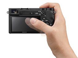 Sony Alpha a6500 Mirrorless Digital Camera w/SEL1670Z Vario-Tessar T E 16-70mm F4 ZA OSS N5