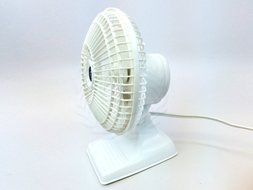 Small 6&quot; Table top Desk Fan, Super Quite motor 6 Inches , 2 speed switch, 120V vertical tilt Adjustment. Home... N5