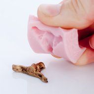 Miniature Steer Skull Silicone Mold Food Safe Mold Craft Jewelry Mold. Perfect size to make western jewelry earrings.