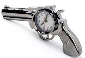 C-Pioneer Novelty Pistol Gun Shape Alarm Clock Desk Table Home Office Decor Gifts N3