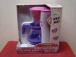 KITCHEN FUN PLAY COFFEE MAKER BATTERY OPERATED (JUST LIKE MOMS)