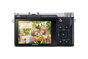 Samsung NX3000 Wireless Smart 20.3MP Mirrorless Digital Camera with 16-50mm OIS Power Zoom Lens and Flash (Black) N31