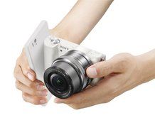 Sony a5100 16-50mm Mirrorless Digital Camera with 3-Inch Flip Up LCD (White) N31