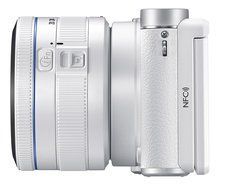 Samsung NX3000 Wireless Smart 20.3MP Mirrorless Digital Camera with 16-50mm OIS Power Zoom Lens and Flash (Black) N48