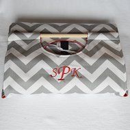 Gray Chevron 9x13 Dish Tote, FREE Shipping, Can be Personalized Silver and White ZigZag Stripe N5