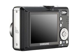 Samsung Digimax L830 8.1MP Digital Camera with 3x Optical Zoom (Red) N12