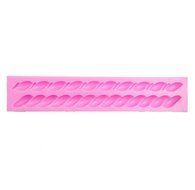 Yunko Large Chain Silicone Fondant Cake Decoration Mold Gum Pastry Tool Candy Mould