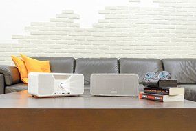 Dashbon Flicks Mobile Cordless Boombox Projector Model 280WH N27