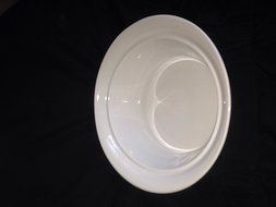 Corning Ware French White 2 Qt Stoneware Casserole - Round with Oval Rim - No Lid N2