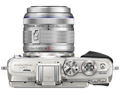 Olympus E-PL7 16MP Mirrorless Digital Camera with 3-Inch LCD with 14-42mm IIR Lens (Black) N19