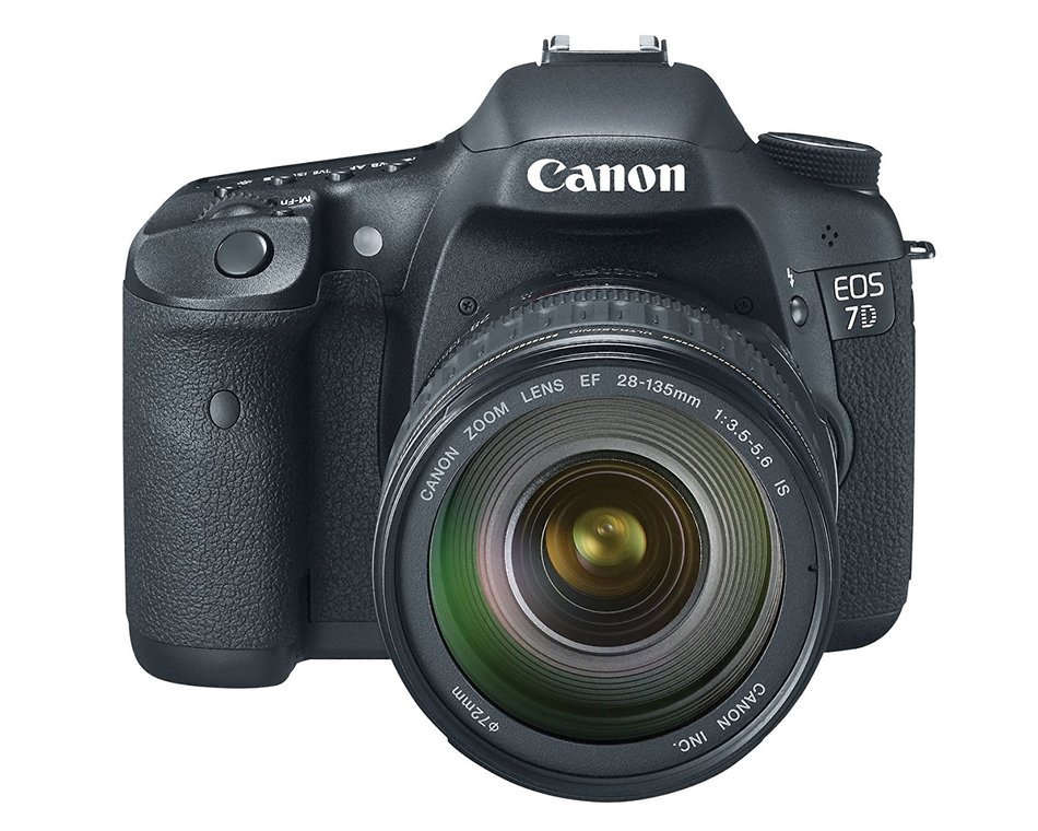 Canon EOS 7D 18 MP CMOS Digital SLR Camera with 28-135mm f/3.5-5.6 IS USM Lens (discontinued by manufacturer) N8