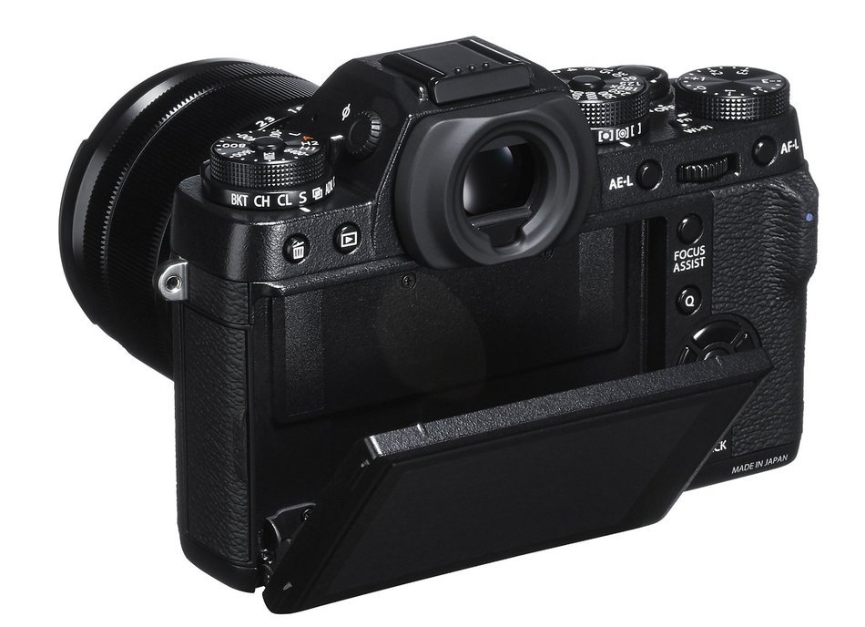 Fujifilm X-T1 16 MP Mirrorless Digital Camera with 3.0-Inch LCD and XF18-135mm F3.5-5.6 R LM OIS WR Kit (Weather... N15