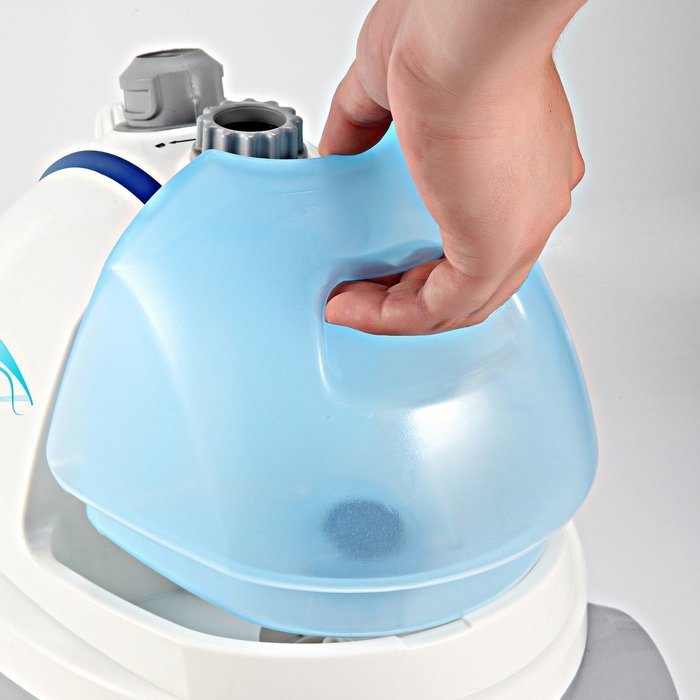 Summer Promotion Kazoo 1500 ml Professional Garment Clothes Fabric Steamer Portable Wrinkle Remover Iron Steam N4